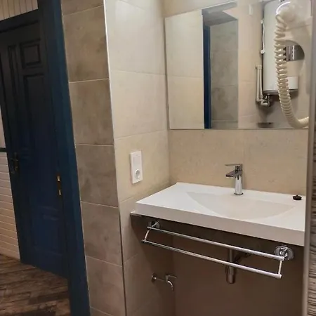 Lodge бердо-хауз