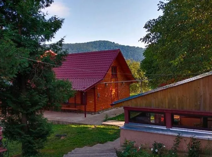 бердо-хауз Lodge